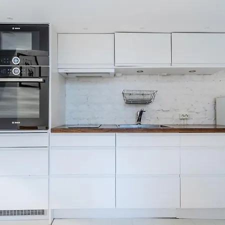 Bright Loft Steps From Linnanmaeki & Alppipuisto *