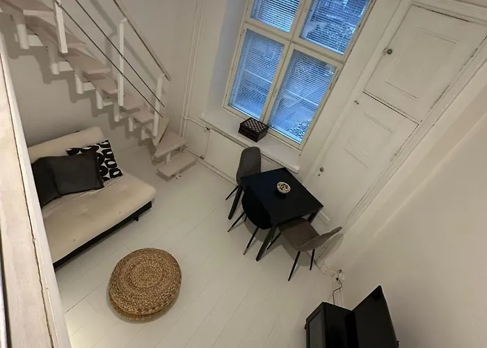 Bright Loft Steps From Linnanmaeki & Alppipuisto Apartment *