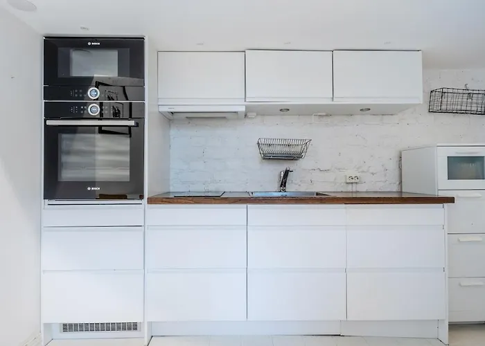 Bright Loft Steps From Linnanmaeki & Alppipuisto *