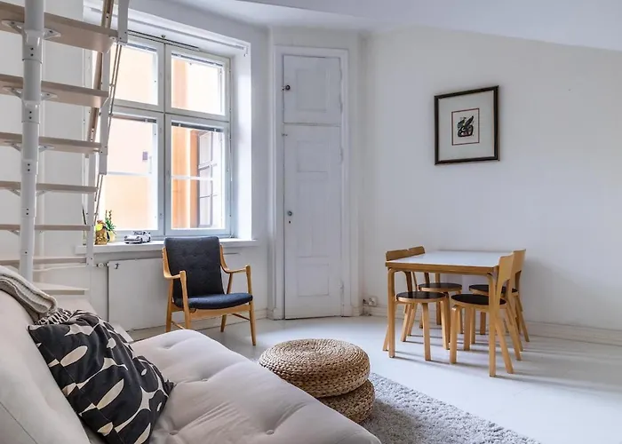 Bright Loft Steps From Linnanmaeki & Alppipuisto